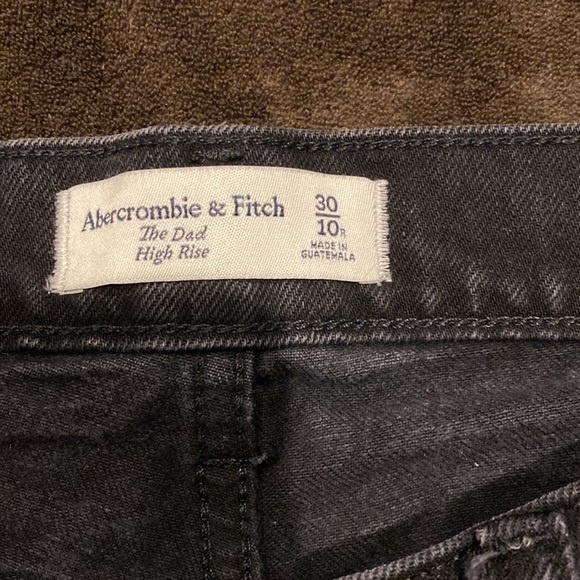 Abercombie High Rise Dad Jeans - Picture 2 of 3